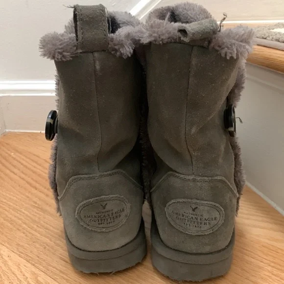 American Eagle outfitters Women’s winter boots - Picture 2 of 6